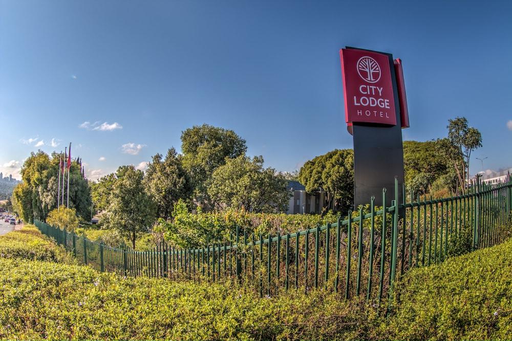City Lodge Hotel Bryanston Johannesburgo Exterior foto